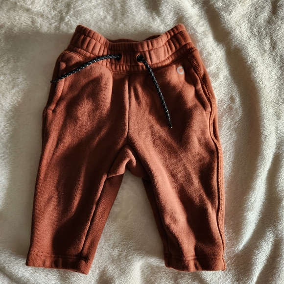 Infant Gap pants - Picture 2 of 11
